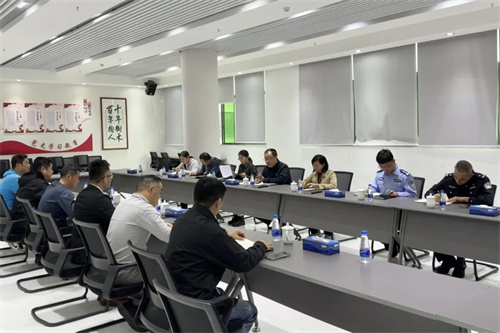 筑牢安全屏障——市人社局到我校开展校园安全防范检查工作