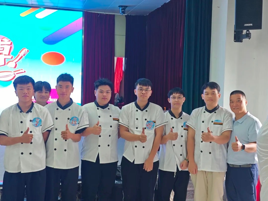 从灶台到舞台|我校四名学子入选“飨遇湾区·味道乡韵”粤菜师傅美食嘉年华的“地标美食馆主理人”