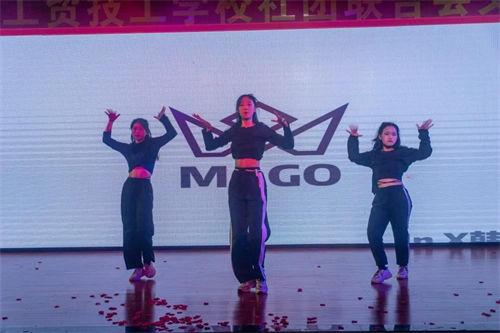 缔造美好，逐梦前行！第四届社团联合商演活动完美谢幕！